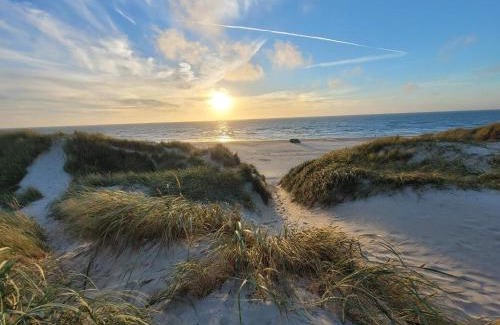 Vejers Strand House | Modern Cottage by Dunes - By Traum Ferienwohnungen