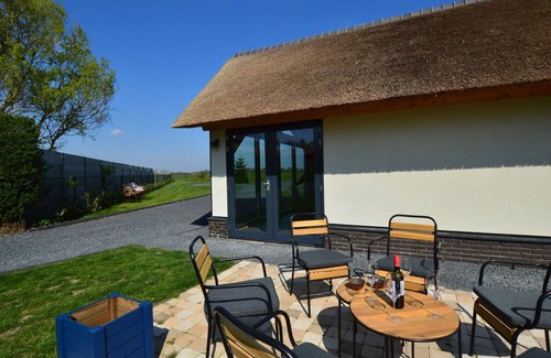 Alphen House | Modern cottage surrounded by nature