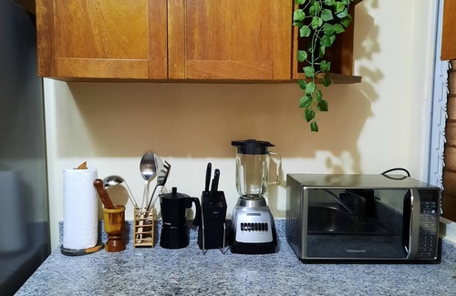 Mendoza Apartment | Modern Cozy Department - with Netflix & TV Cable In Santo Domingo Este R.D