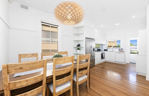 Maroubra South House | Modern Delightful Home close to Sydney CBD & Beach