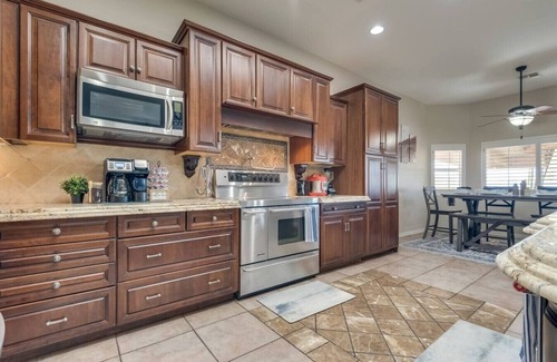 Lake Havasu City Apartment | Modern Desert Stay: Private Pool, Games & Comfort