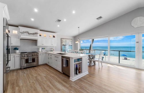 Bonita Springs House | Modern Direct Beachfront Paradise | 3-Bedroom & 2.5 Bath