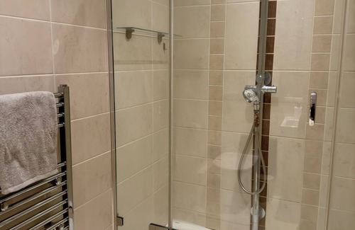 Docklands Apartment | Modern Docklands Apt near Excel