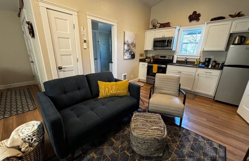 Garden District Apartment | Modern Downtown CDA “Base Camp” Studio - perfect for your CDA Adventure Retreat