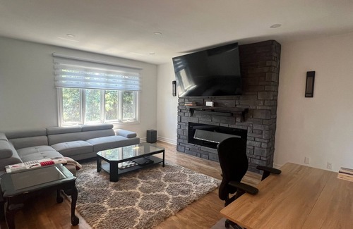 Anjou Apartment | Modern Duplex, 3 Bed Room