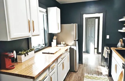 Wetmore House | Modern Duplex: 3 BR w/King Suite & Spacious Yard