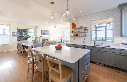 Macatawa House | Modern Elegance on Lake Michigan