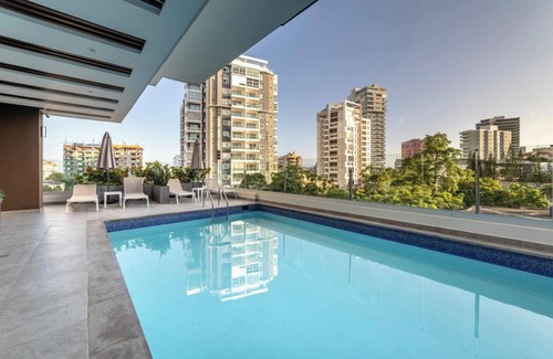 San Carlos Apartment | Modern elegant 2 bedroom 2 bath condo with pool and gym