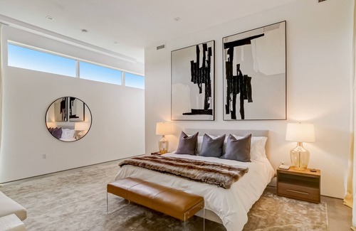 Cutchogue House | Modern estate with amazing views, heated pool & EV charger