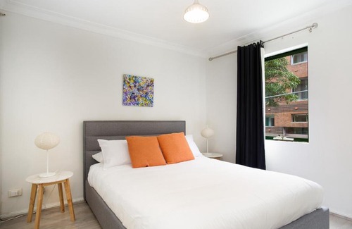 Newtown Apartment | Modern, Executive Apartment near Newtown