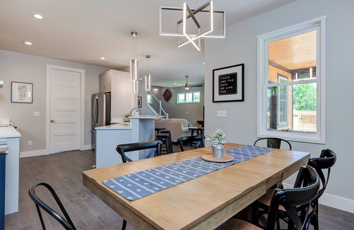 Woodfin House | Modern, Family + Pet-Friendly! Mins from Downtown AVL! Firepit, Hot Tub & Games!