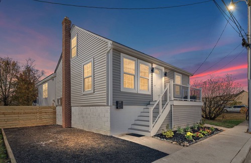 Harrington House | Modern Family Retreat – Roomy, Chic, and Close to DE Turf, Casino & the Beaches!