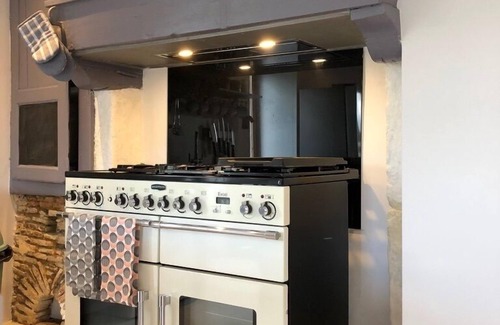 Bussiere-Poitevine Other | Modern Farmhouse with Garden Retreat – Haute-Vienne, France