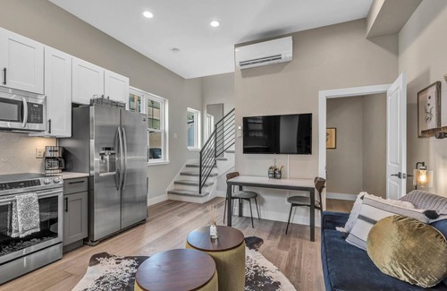 Sloan Lake House | Modern Farmhouse 30day + Near Downtown, Mile High Stadium and Sloans Lake