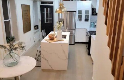 Downtown Baltimore House | Modern Farmhouse 3Br/3.5Bth Home ☆Close to Johns Hopkins University &Downtown☆
