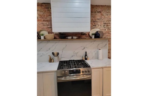 Downtown Baltimore House | Modern Farmhouse 3Br/3.5Bth Home ☆Close to Johns Hopkins University &Downtown☆