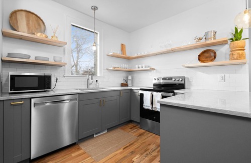 Ann Arbor Other | Modern Farmhouse Flat with Brewery Next Door!