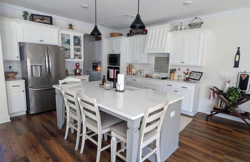 Grovetown House | Modern Farmhouse with Pool Oasis 10 miles from Augusta National