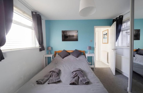Newton House | Modern Flat in Porthcawl