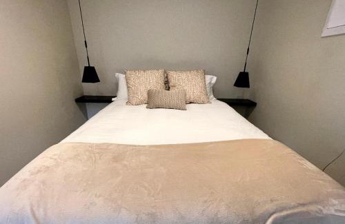 Die Boord Apartment | Modern Flat in the Cape Winelands