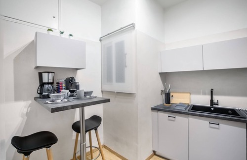 Makrigianni Apartment | Modern flat in the grounds of Acropolis monuments -Armonia-