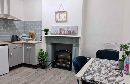 Whitechapel Apartment | Modern Flat Near Central London