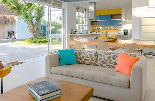 Cartagena District Villa | Modern & fresh | Villa Arroyito w/Pool & Barbecue