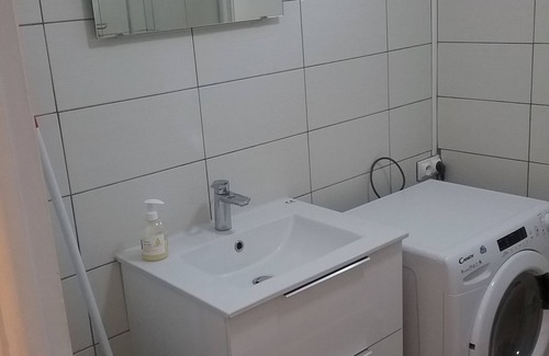 Parc aux lievres Apartment | MODERN, FUNCTIONAL APARTMENT IN A QUIET LOCATION