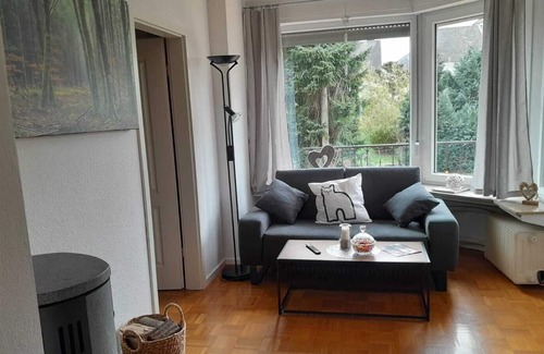 Morsdorf Apartment | Modern furnished vacation apartment with conservatory and terrace