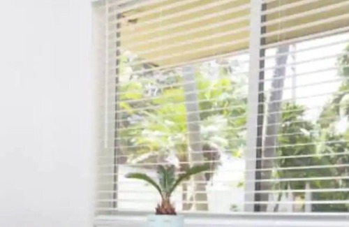 Middle River Terrace House | Modern Garden Getaway w/ Parking & Patio
