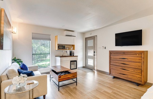 Georgetown House | Modern Georgetown Home < 2 Mi to Blue Hole Park!