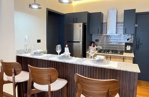 Yolanda Morales Apartment | Modern great location 1-bedroom apt with AC, fitness room, WiFi in Santo Domingo