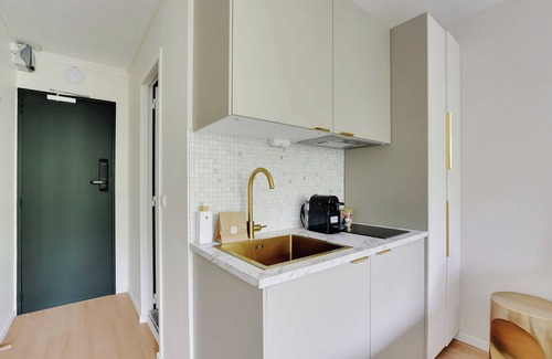 Meudon-la-Foret Apartment | Modern "green Suites" Residence - Meudon/velizy