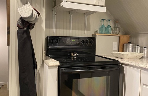 Winston - Salem Apartment | Modern guest apartment in perfect location!