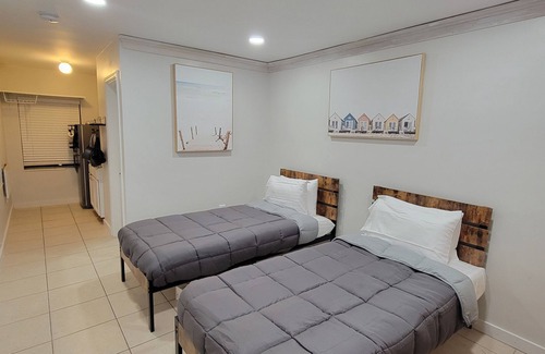 Mango Groves Apartment | Modern guest suite with adorable outdoor lounge!