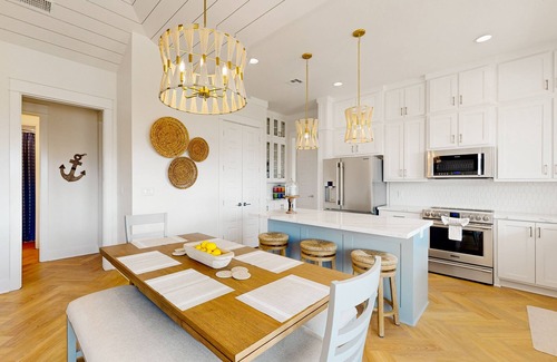 Galveston House | Modern | Gulf Views | Gated Community | Dog Haven