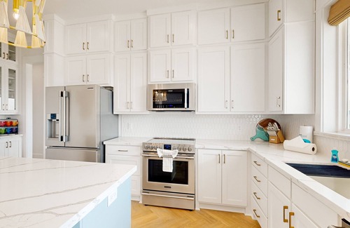 Galveston House | Modern | Gulf Views | Gated Community | Dog Haven