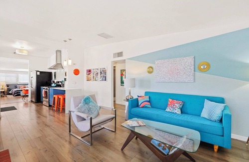 Palm Springs House | Modern Heart Oasis Su