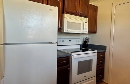 Annapolis House | Modern Hideaway Near Downtown Annapolis and close to the U.S. Naval Academy