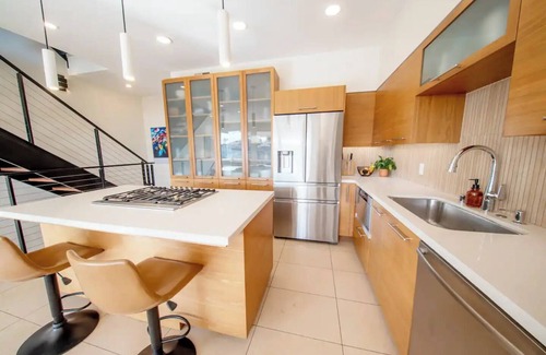 Mission Hills House | Modern Hillside Oasis with Jacuzzi, Ocean Views, BBQ, EV Charger, Treetop Master
