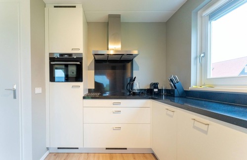 Scherpenisse House | Modern holiday home by the sea with sauna