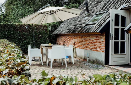 Municipality of Valkenswaard House | Modern holiday home in Valkenswaard with private garden