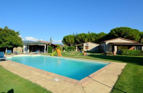 Marsciano House | Modern Holiday Home in Marsciano with Private Pool