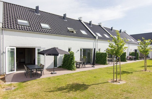 Nieuwvliet House | Modern holiday home with 2 bedrooms and 2 bathrooms