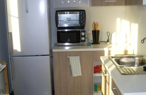 Wang Pong House | Modern holiday villa between the hills and the sea