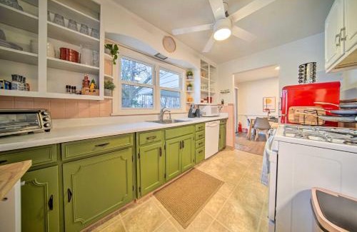 Erie House | Modern Home Family Friendly Grill Fireplace