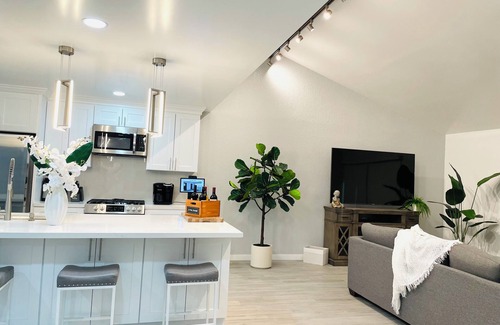 Baldwin Park House | Modern Home in Baldwin Park-Central to All Attractions