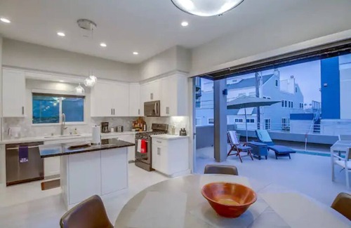 Imperial Beach House | Modern Home w/Ocean View Decks & Steps to Beach