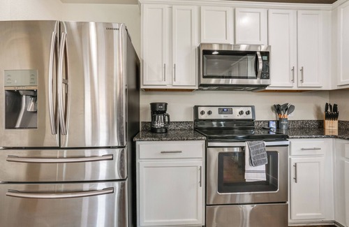 Little Elm House | Modern Home w/Private Yard & Patio in Little Elm!