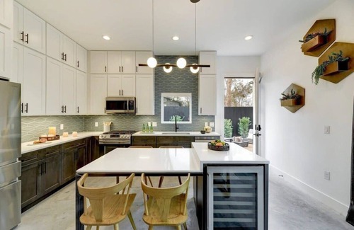 East MLK House | Modern Home with Hot Tub | Near Downtown